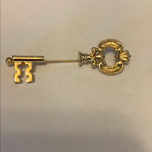 Gold Key Lapel Pin